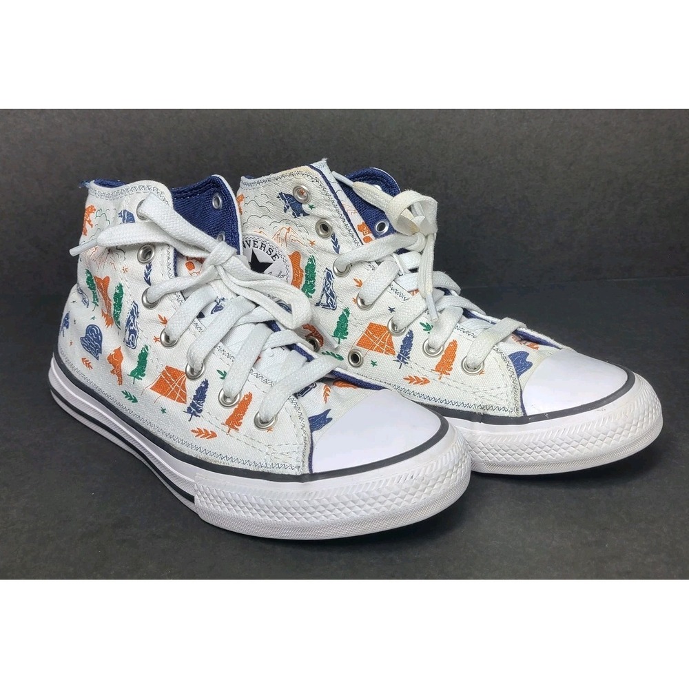 Converse Chuck Taylor All Star Kids Junior Size 2 Woodland Bear Print High Tops